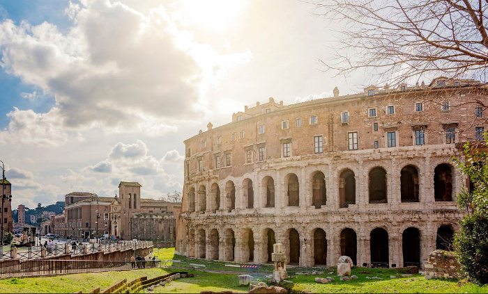 Театр Марцелла в Риме: старший родственник Колизея