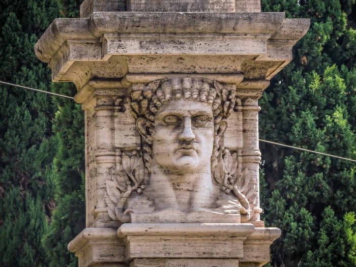 Золотой дом Нерона в Риме