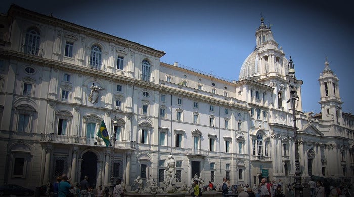 Палаццо Памфили: как посетить дворец