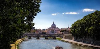 Прогулки в Риме: круиз по Тибру