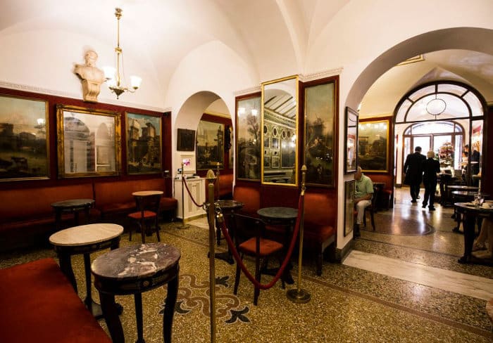 Что еще нужно знать о кафе Греко в Риме