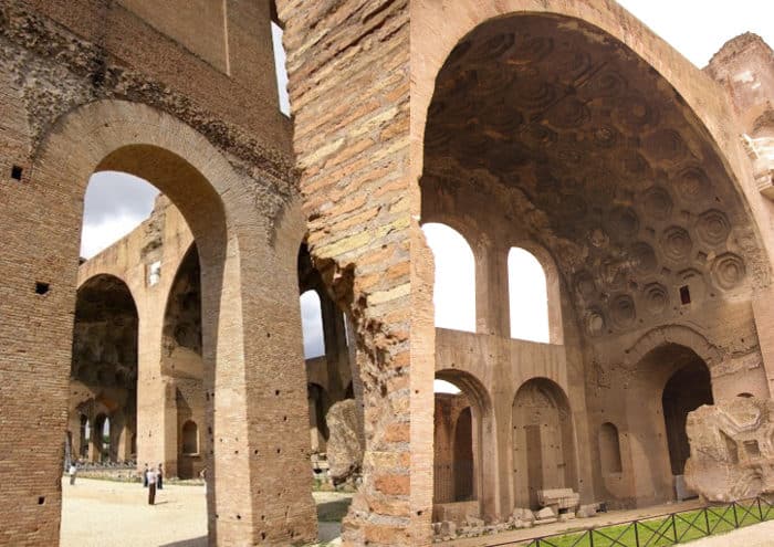 Базилика Максенция в Риме: немного об архитектуре
