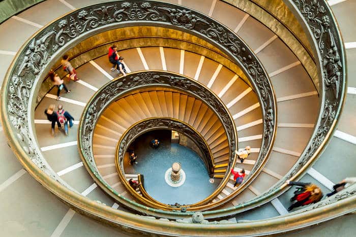 Ватиканская библиотека: особенная лестница