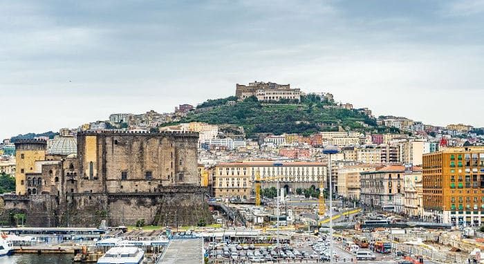 Рим – Неаполь: как добраться к кастель-Сант-Эльмо